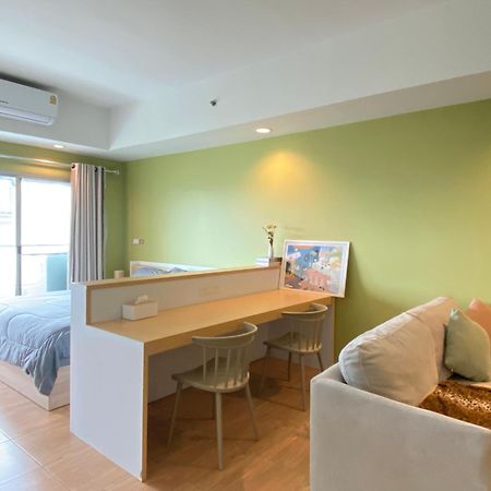 Baan Nonzee Condo Kingsize Bed Big Room In Sathorn Banguecoque Exterior foto